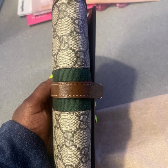 Authentic Gucci wallet on a chain bag. Great condition. - Picture 8 of 14